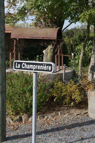 Bed & Breakfast La Champreni�re