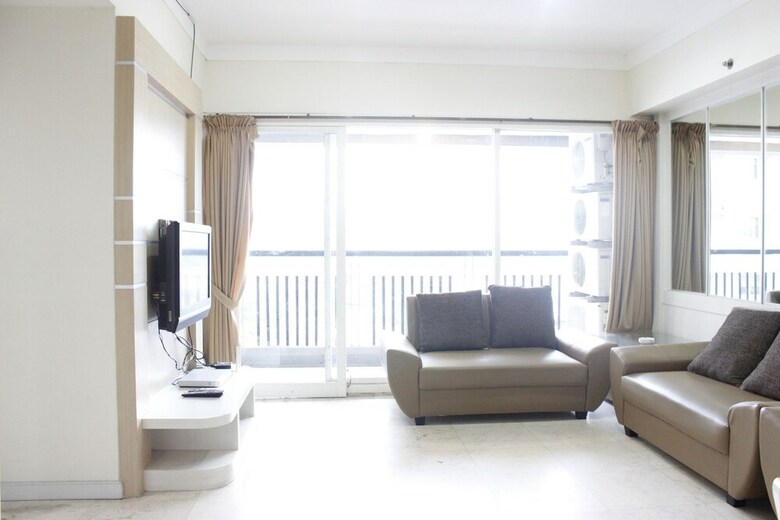 Classic 3br At Braga City Walk Apartment
