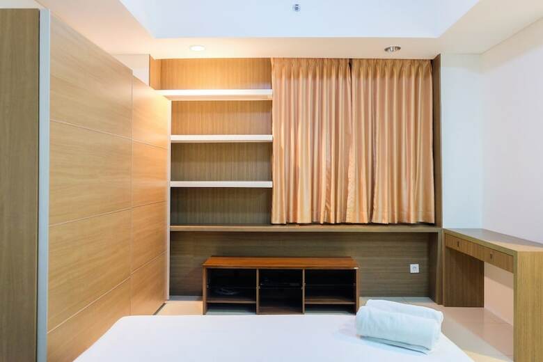 Cozy And Elegant 2br Kemang Village Apartment