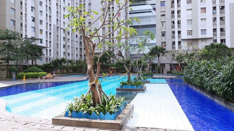 Clean 2br Green Bay Pluit Apartment