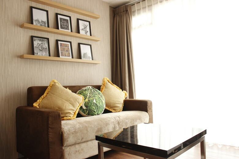 Classic 2br Apartment At Gateway Pasteur Near Exit Toll
