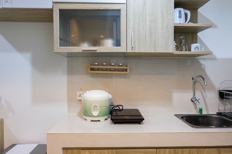 Elegant Studio Apartment At Springwood Residence