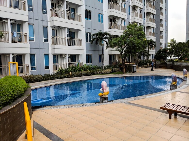 Lavish Studio Apartment With Mall Access At Supermall Mansion