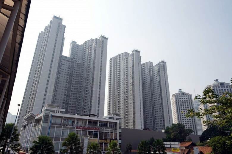 Homey & Vintage 2br @ Sudirman Park Apartment