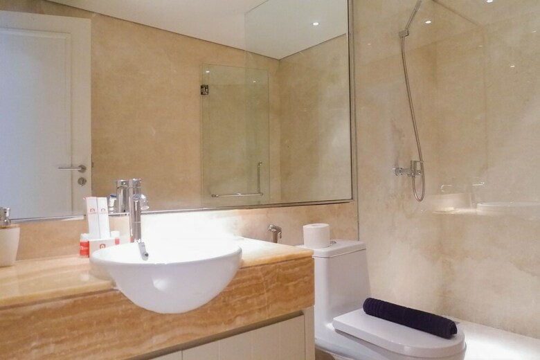 Luxurious 2br Apartment At The Peak Residence