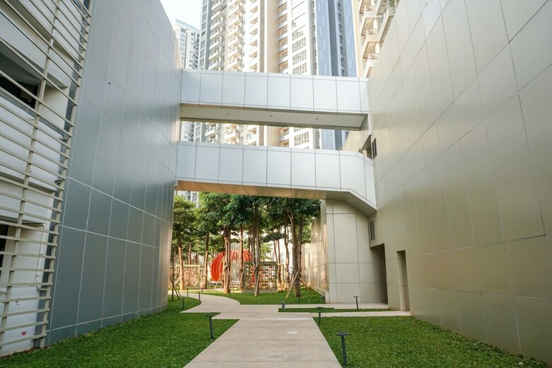 Modern 2br Apartment At Taman Anggrek Residence
