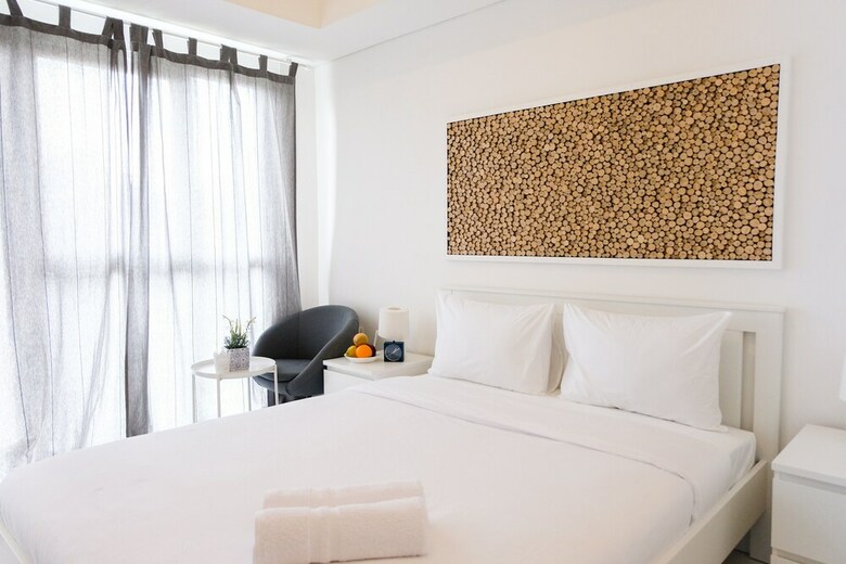 Modern Style Studio Room Casa de Parco Apartment