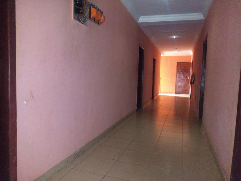 Offshoreroomz Hotel