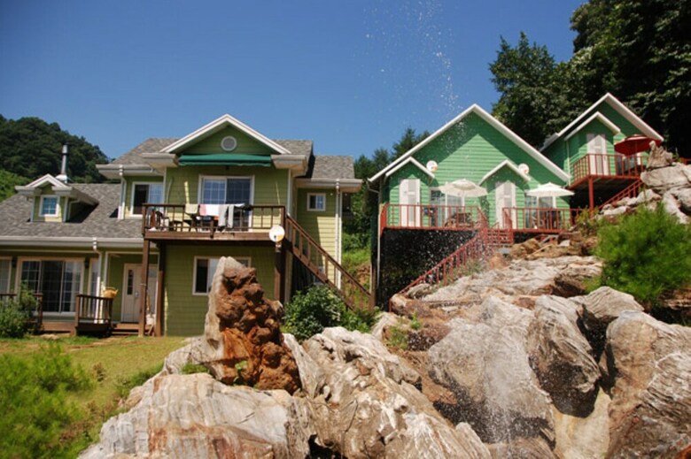 Starlight Hill Pension