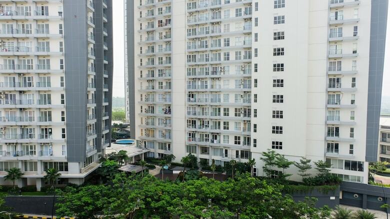 Nice 1br At Saveria Apartment