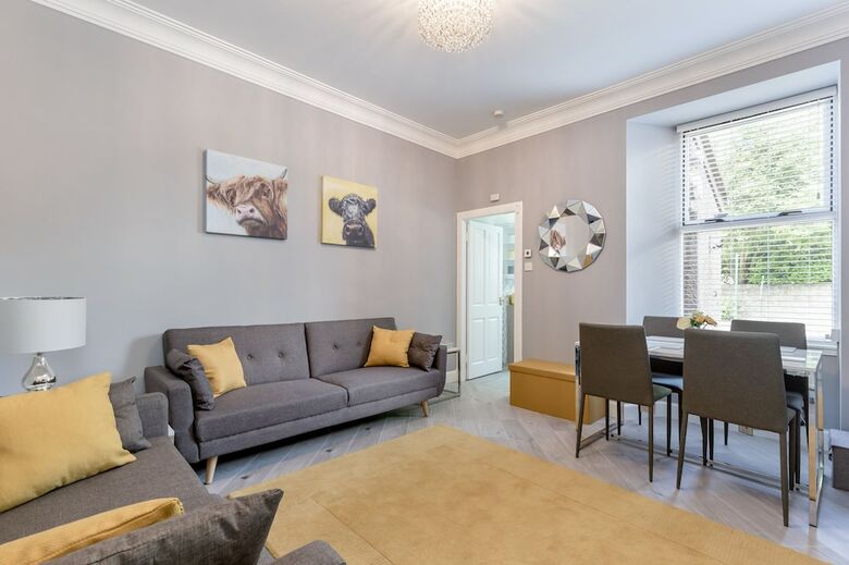 Dunfermline Central Apartments No. 46