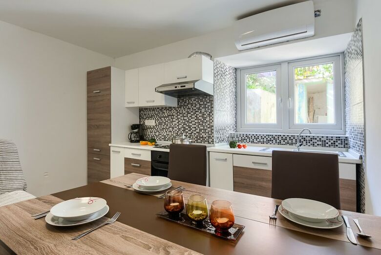 Andrea&leon Apartments