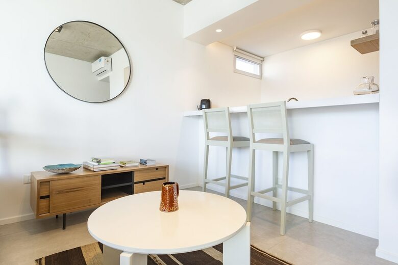 Floralis Suites By Be Local