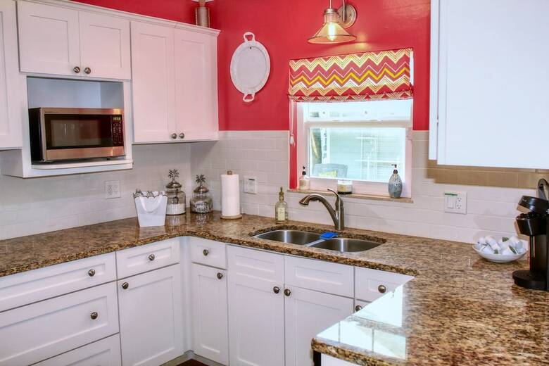 Charming Pass A Grille Beach Estate (2808pw)