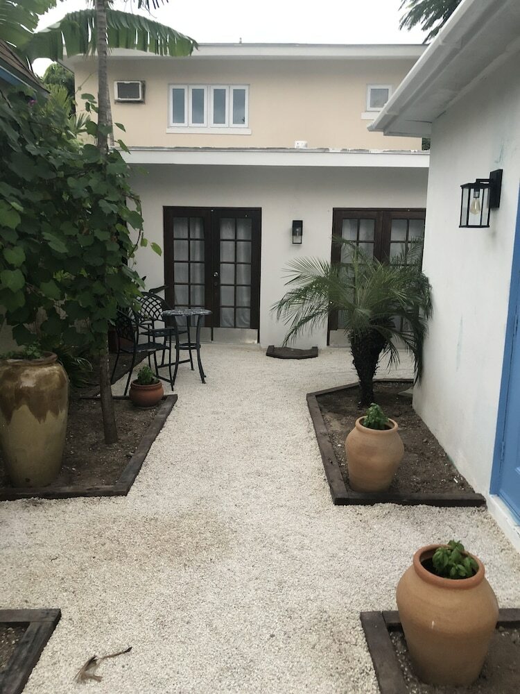 Apartamentos Beach Hideaway
