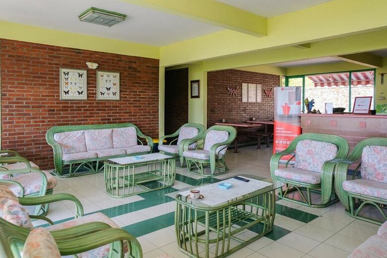 Hotel Reddoorz Syariah Near Kopeng Treetop  Adventure