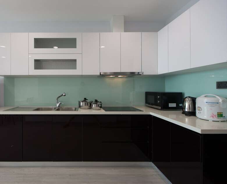One 18 Ngoc Lam Apartment