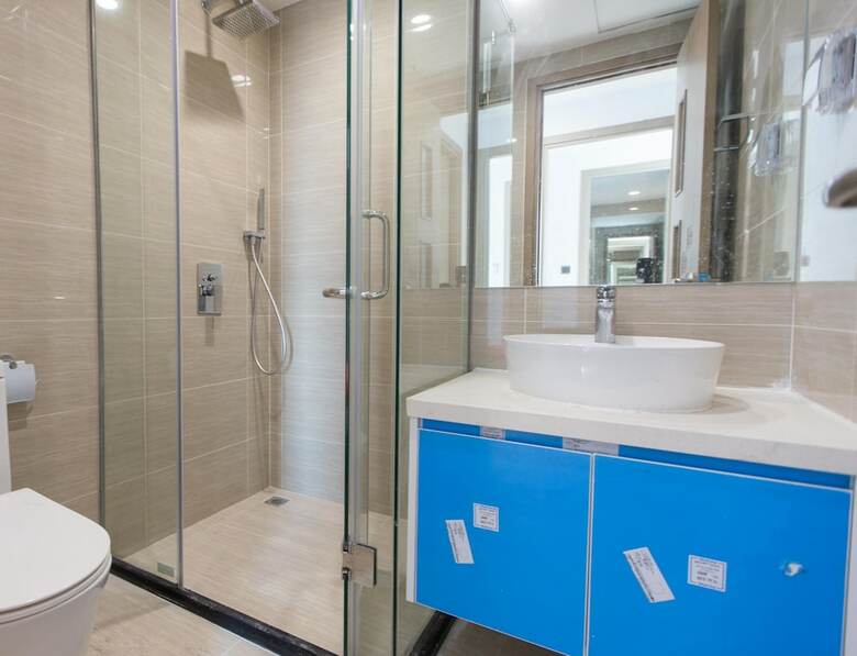 One 18 Ngoc Lam Apartment