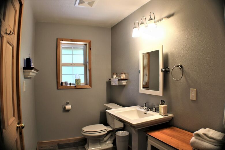Bed & Breakfast River Road Venue & Lodging