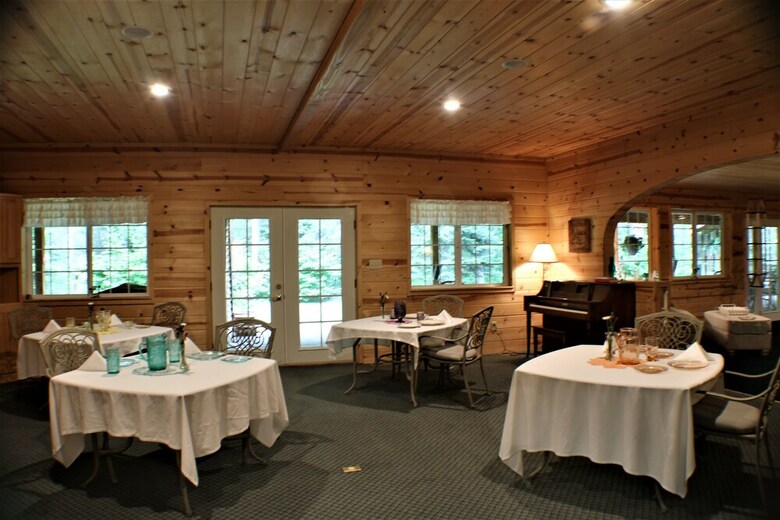 Bed & Breakfast River Road Venue & Lodging