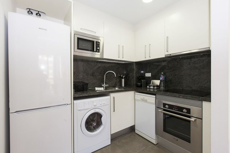 Apartamentos Sleep Universitat By Stay