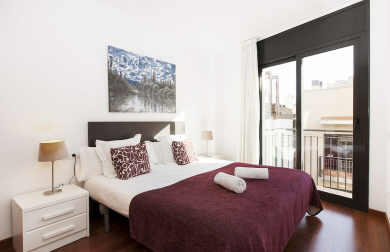 Apartamentos Sleep Universitat By Stay