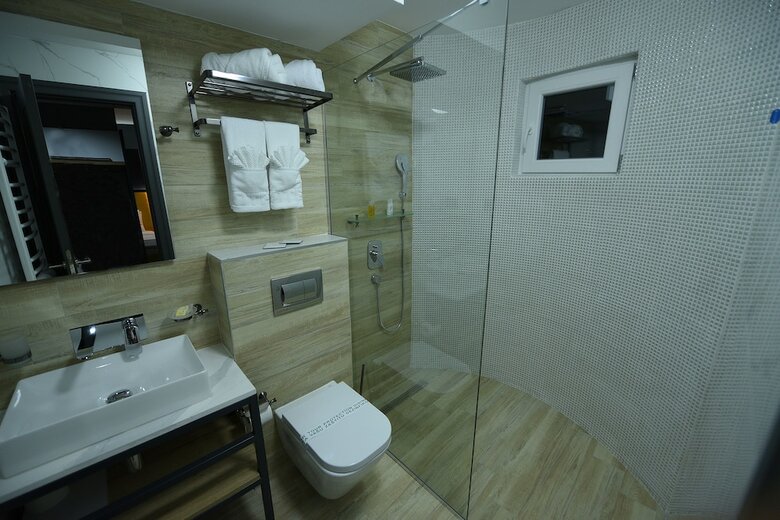 Dream House Hotel
