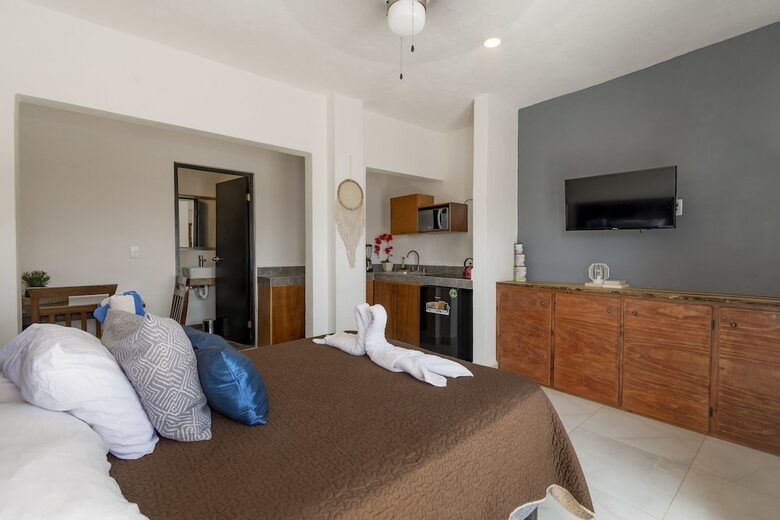 Maui Suites By Guruhotel