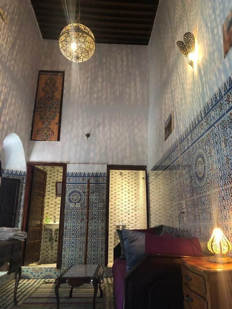 Hostal Riad Chao Mama Guesthouse - Hostel