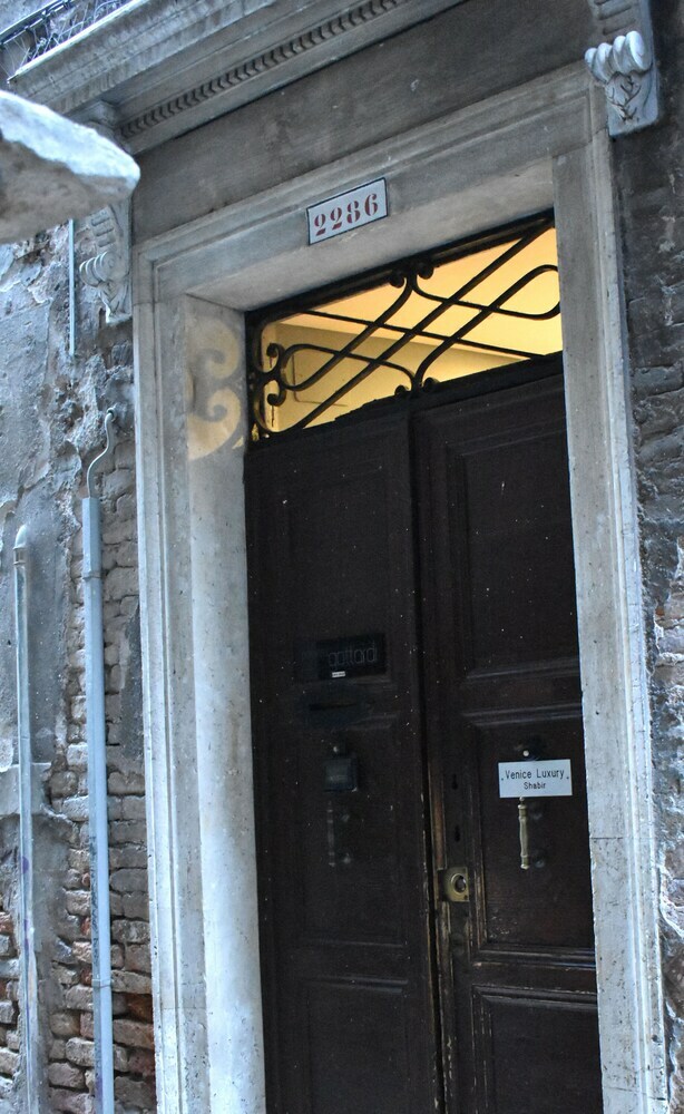 Hotel Veniceluxury