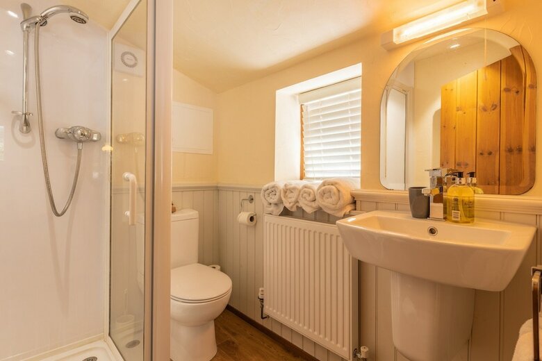 Bed & Breakfast Gwaelod Y Garth Inn