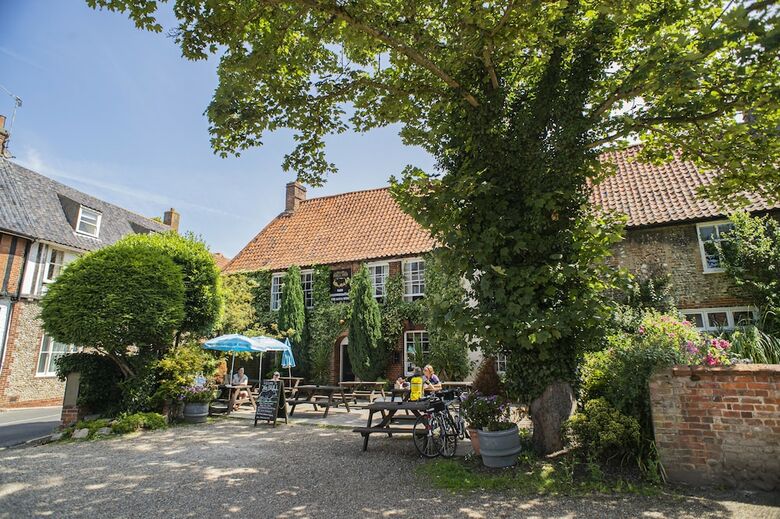 Hotel The Bull Inn