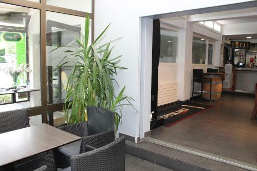Hotel Chez Curon
