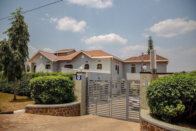 Ezra Boutique Villa