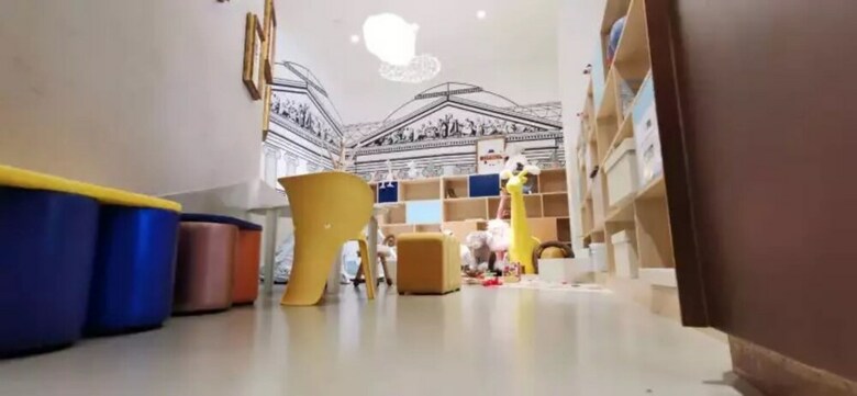 Lanou Hotel (Qingdao Wusi Square)