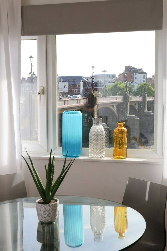 Hotel Riverside Luxury Apartment