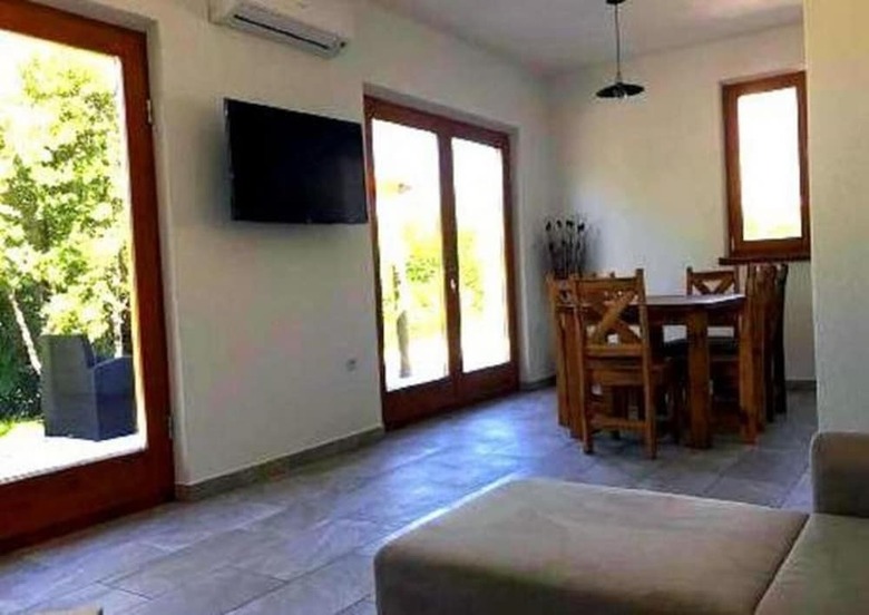 Apartamentos Holiday Home Sintija