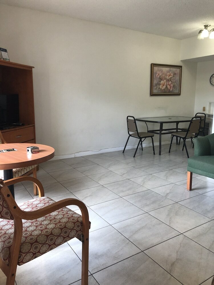 Motel Dee Jay Beach Resort