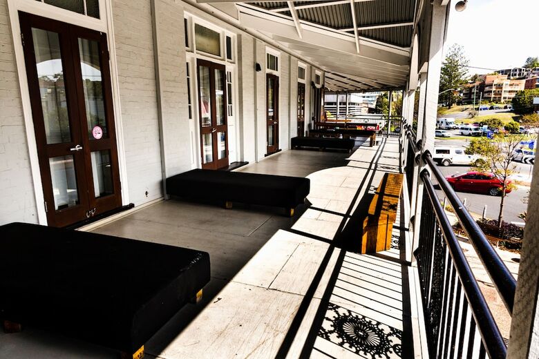 Hostal Coolangatta Sands Hotel