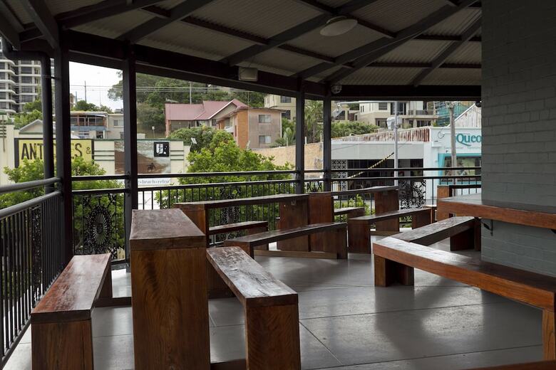 Hostal Coolangatta Sands Hotel