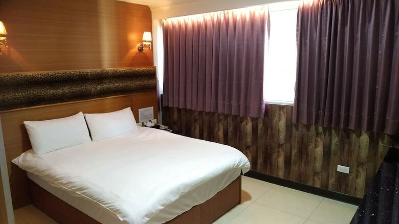 Sch�n Hotel