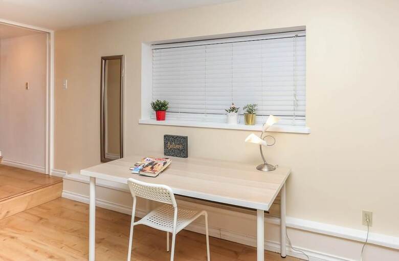 2bdr Suite Ubc By Elevate Rooms