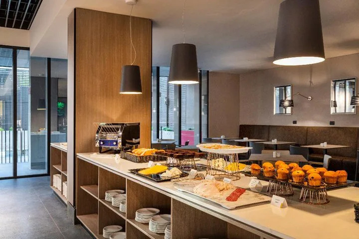 Ugo Hotel