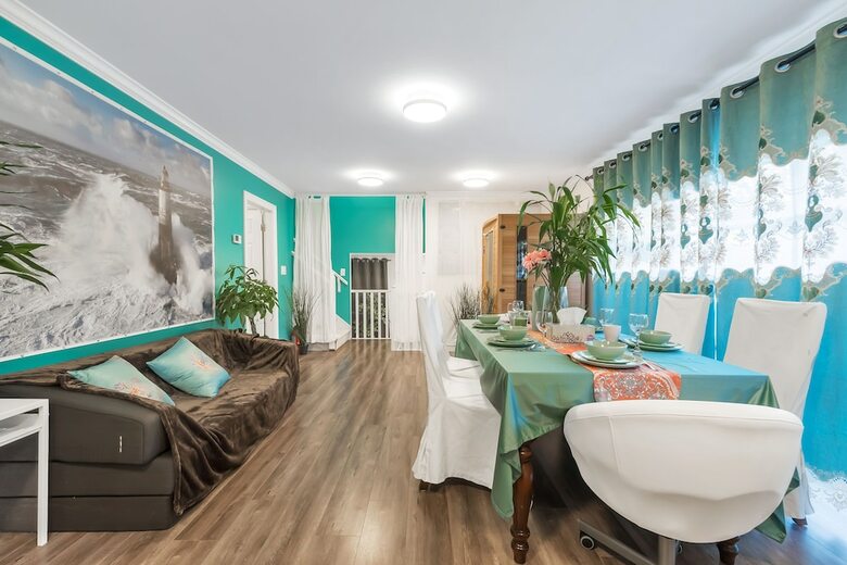 3 Bd Home Aberdeen Center Elevate Rooms