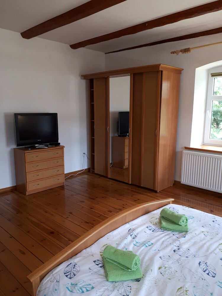 Hotel Pensjonat Wi?niowa G�ra