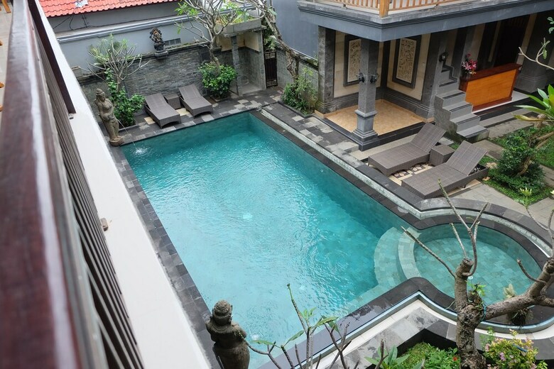 Hotel Dugul Hidden