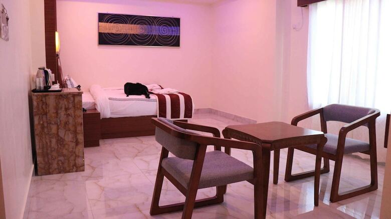 Hotel Ariees Grand