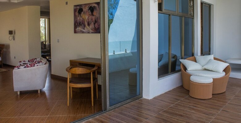 Hotel Seaclusion Diani