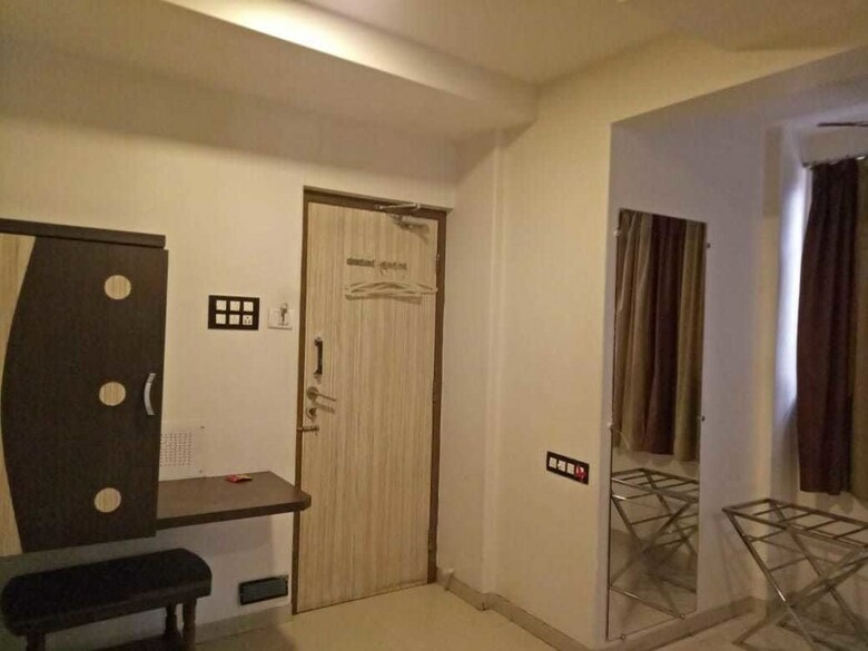 Hostal Hotel Navi Mumbai