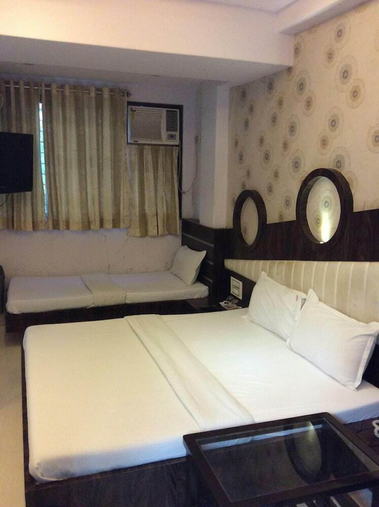 Hostal Hotel Navi Mumbai